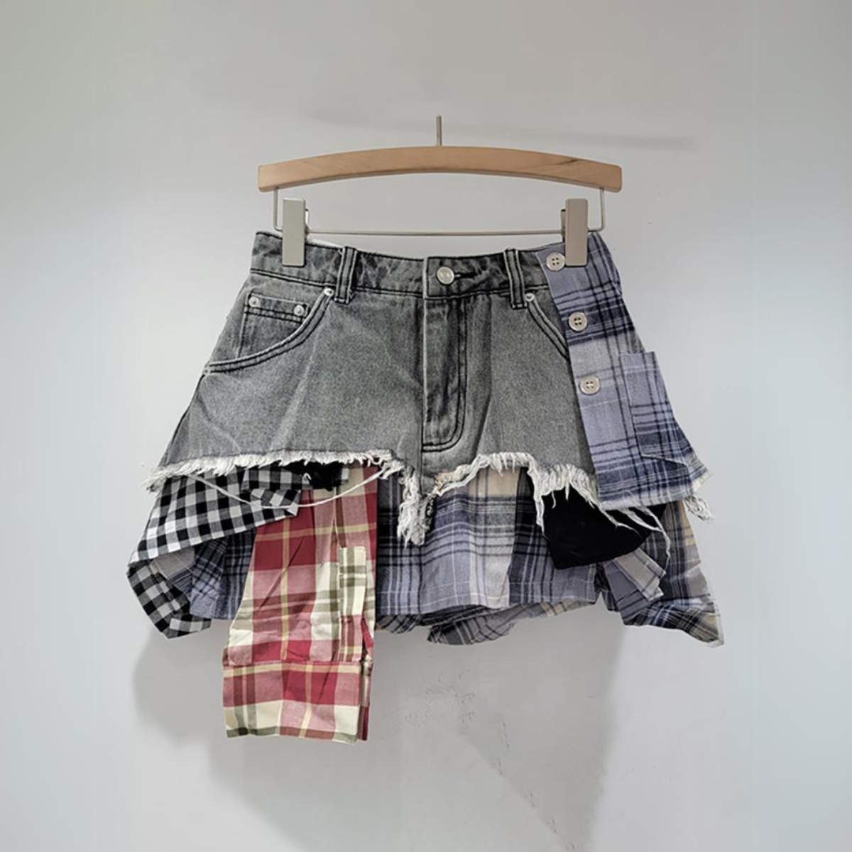 Frayed Hem Patchwork Denim Skirt