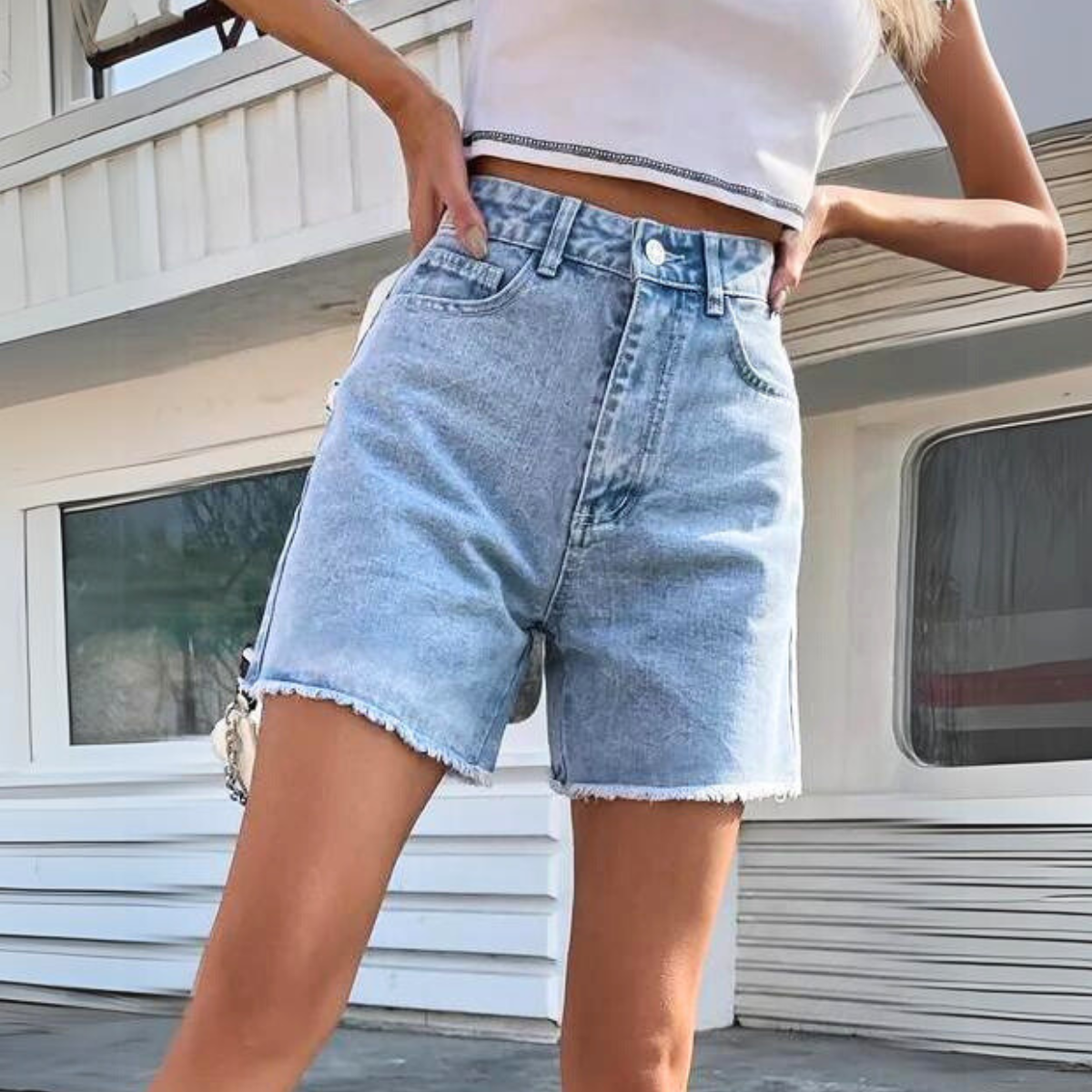 High-Waist Frayed Hem Shorts