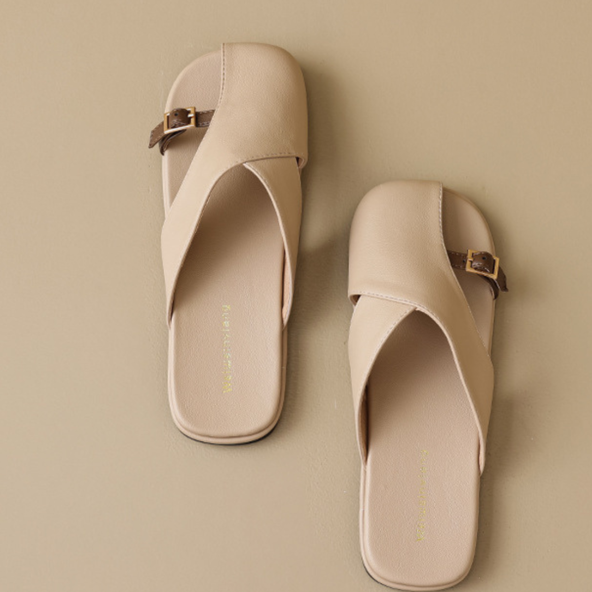 Luxe Crossover Leather Slides